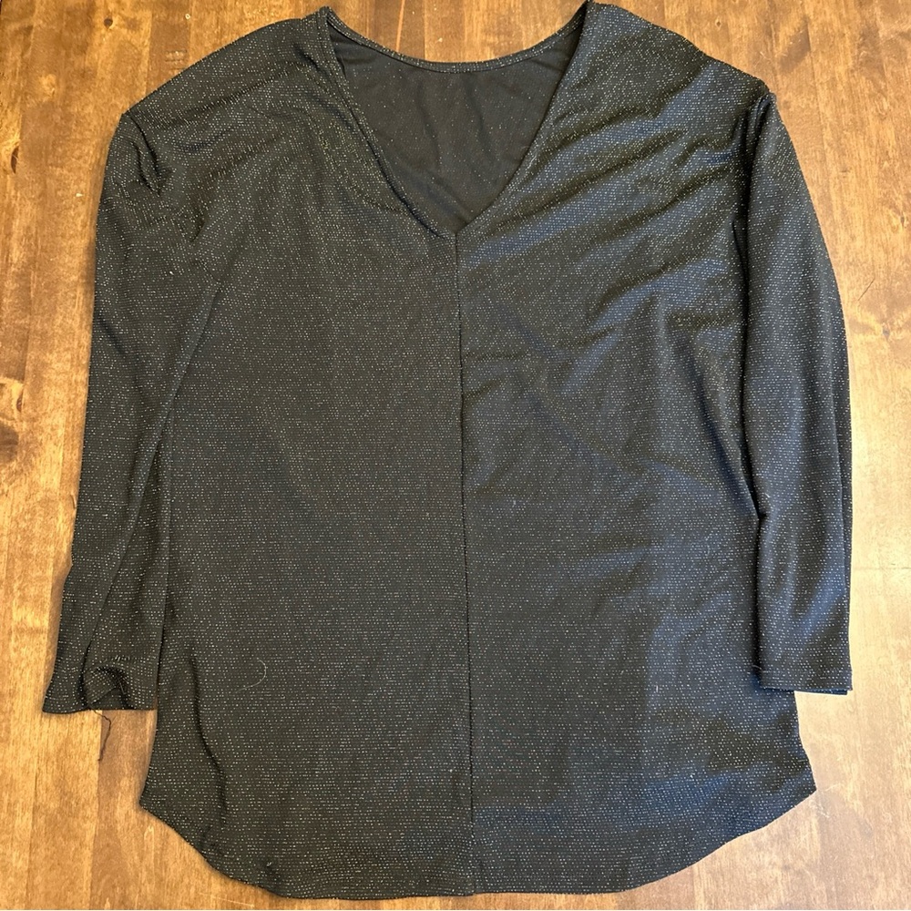 Women's Black Sparkle V-Neck Long Sleeve Top